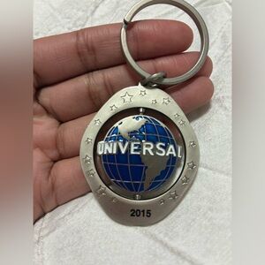 2015 Collectible Universal Studios Keychain Silver with Logo